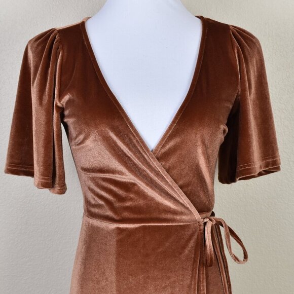 Baltic Born Meghan Wrap Velvet SPICE Maxi Dress NEW XS - Picture 7 of 8
